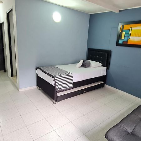 New Cozy Apartment In The Poblado, San Lucas Меделин Екстериор снимка