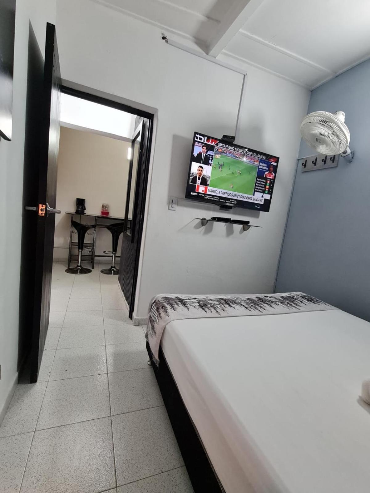 New Cozy Apartment In The Poblado, San Lucas Меделин Екстериор снимка