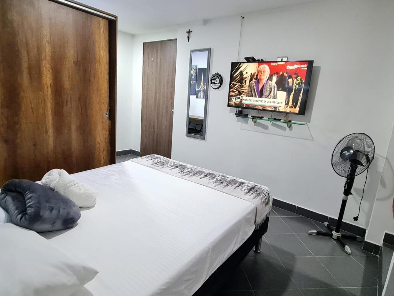 New Cozy Apartment In The Poblado, San Lucas Меделин Екстериор снимка